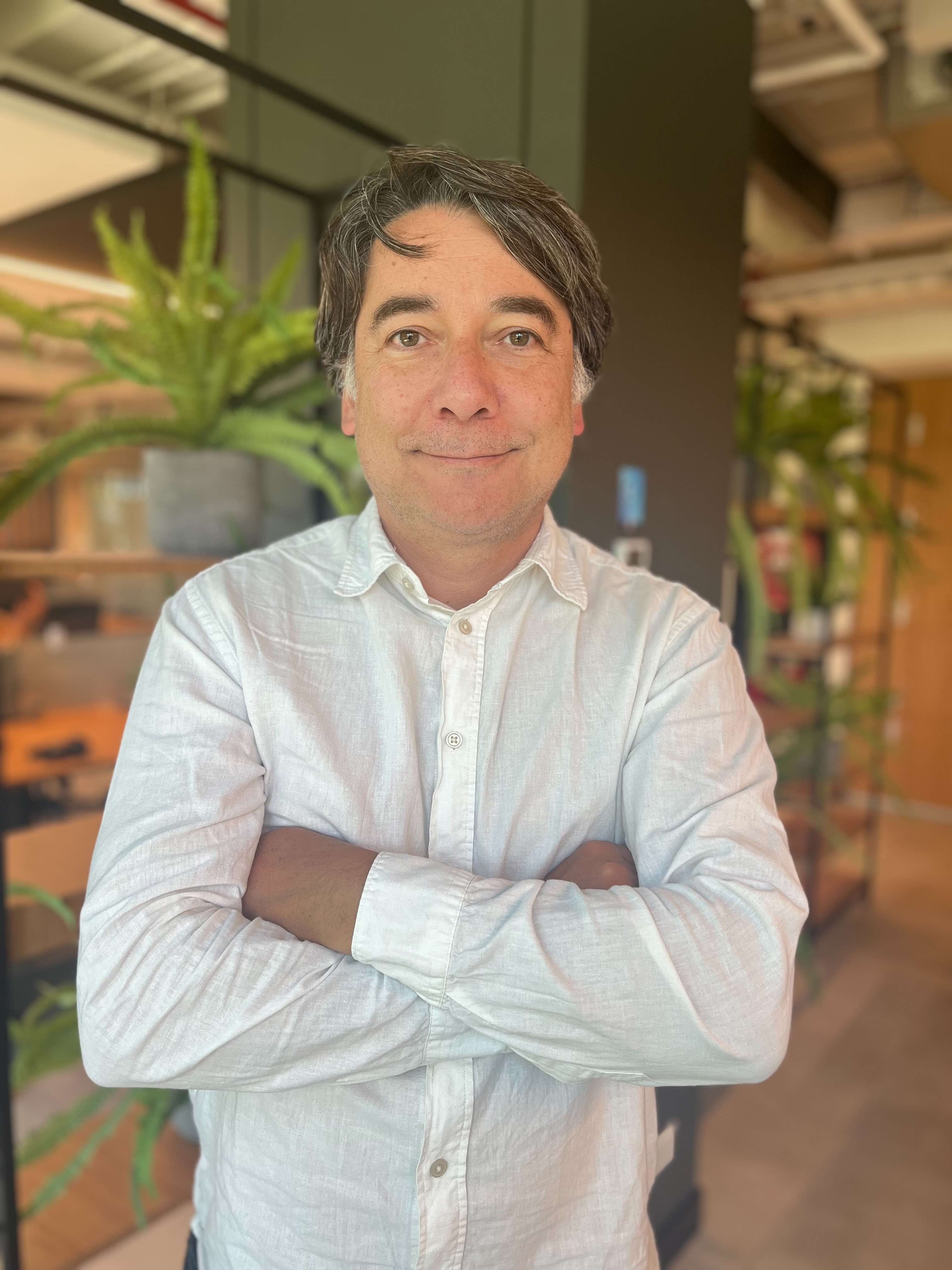 Aldo van Weezel, socio de Aplaid